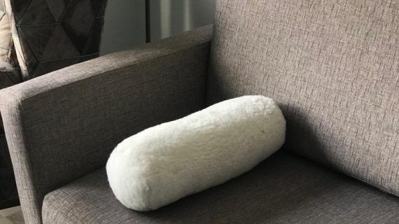 Hakiki Koyun Postu Silindir Yastık